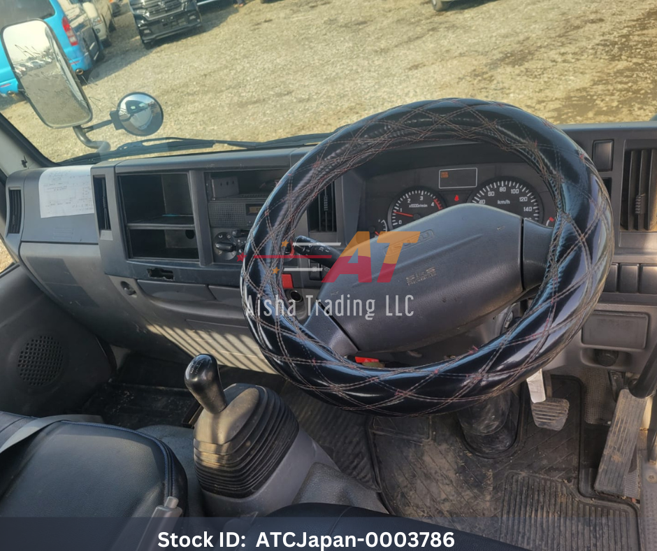 2011 Isuzu Elf